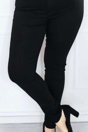 Czarne klasyczne spodnie jeansowe roz 42