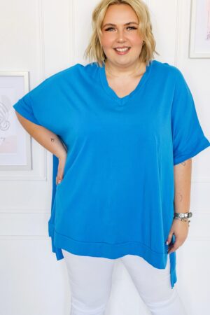 Klasyczna koszulka bawełniana, przód krótszy tył dłuższy - niebieska